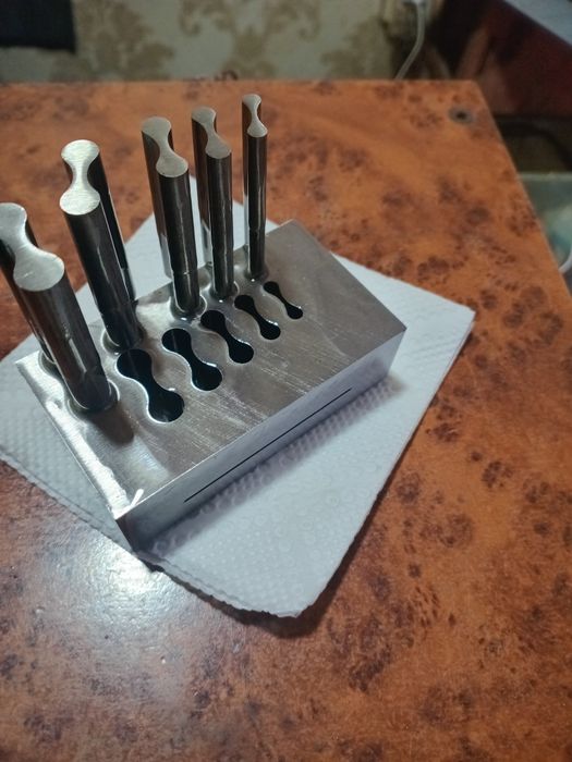 Ювелирные инструмент Вырубка для канечников  Zargarlik uskunasi