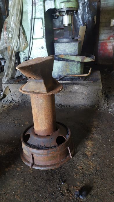 Продам наковальню