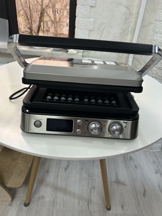 Продам электрогриль Делонги