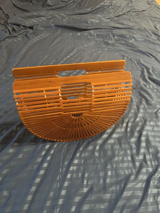 Чанта в оранжав цвят за хлаж и разходка от дървен материал