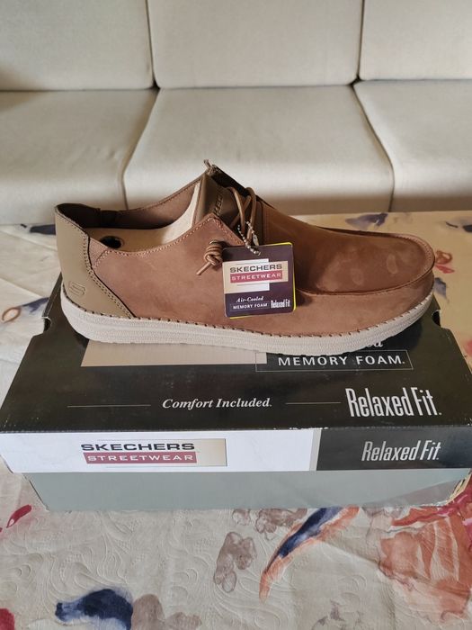 Чисто нови Обувки Skechers