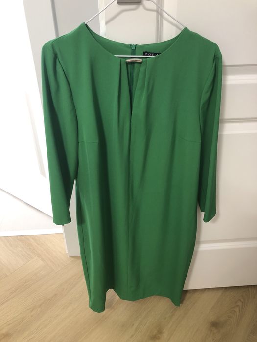 Vand rochie Poema, bust 100 cm, lungime 90 cm.