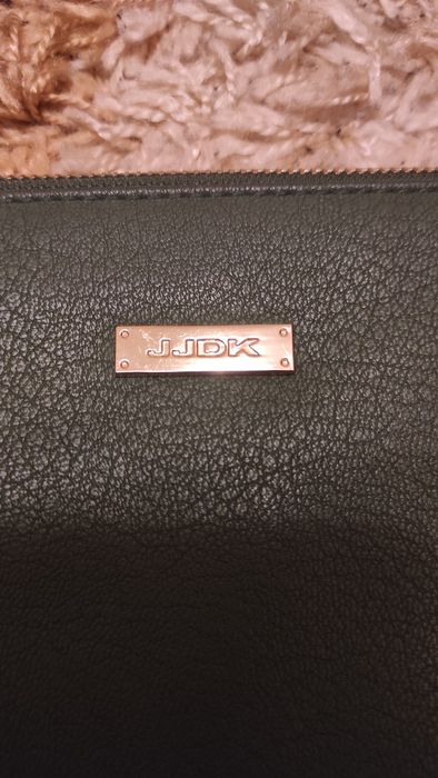 JJDK Cosmetic Bag - Козметична чантичка Оригинал!

В перфектно състоян