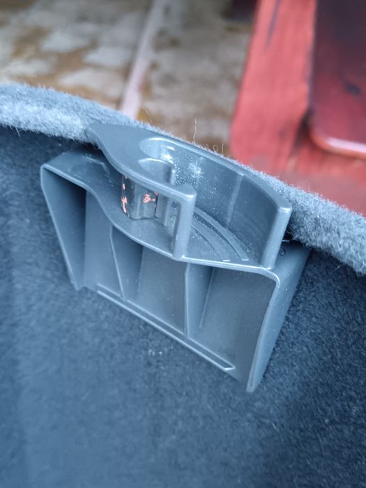 Кора за багажник на ОПЕЛ  АСТРА  Н