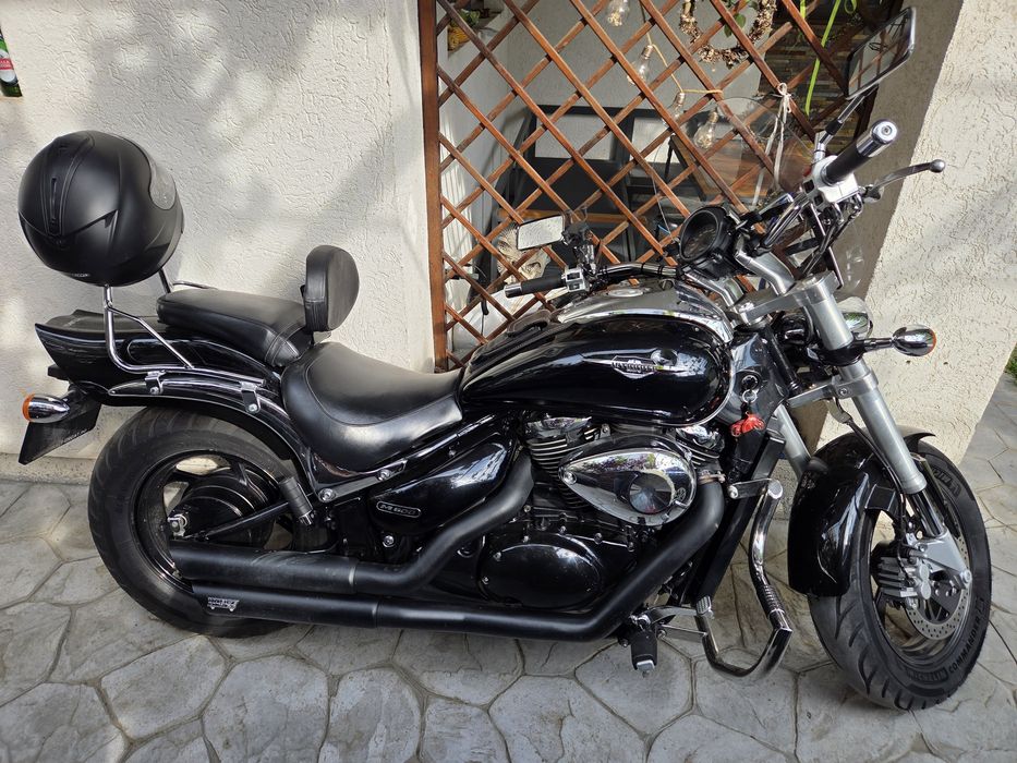 Vand/schimb cu Adventure /Suzuki Intruder M800 tobe  Vance&Hines 37500km