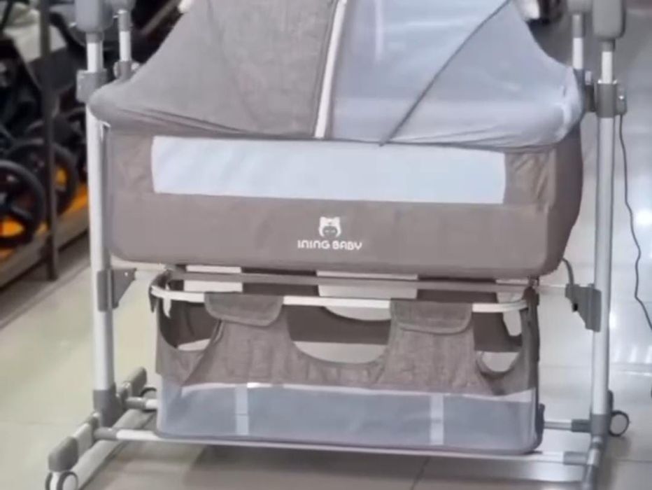 Колыбель с колёсами