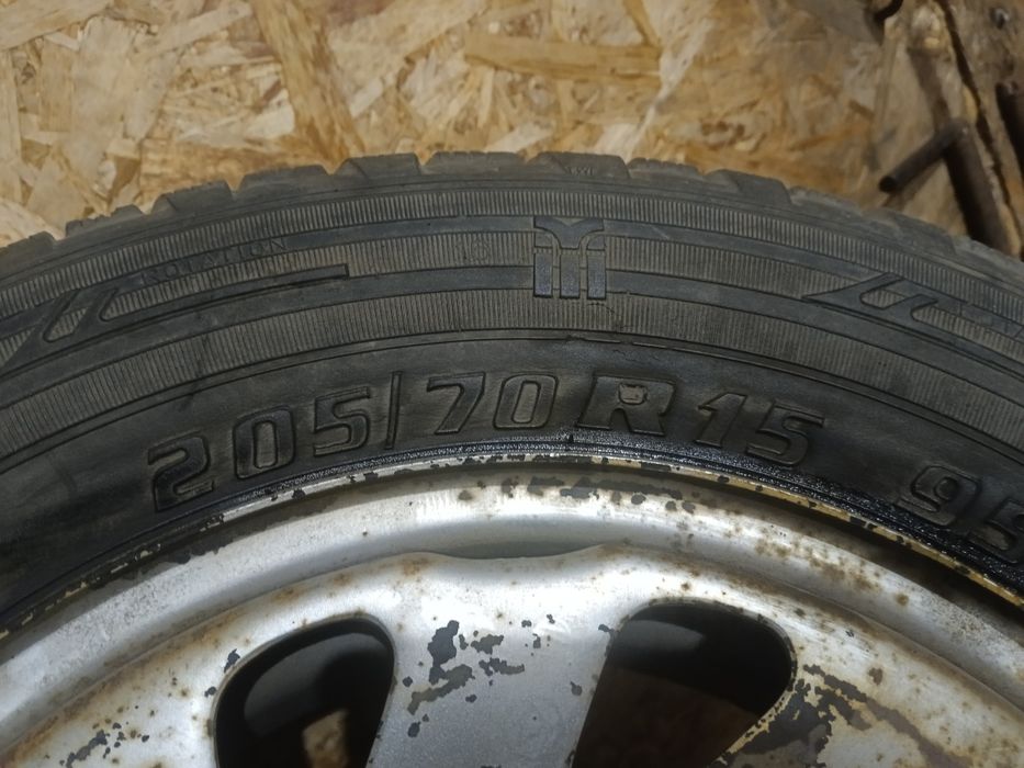 Продам колесо от эскудо