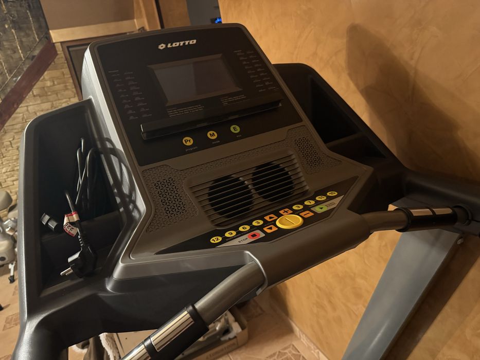 Vand banda de alergat