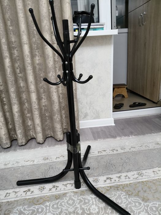 Вешалка для вещи