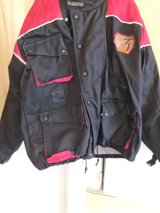 Geaca motociclist calduroasa.si foarte comoda.practica