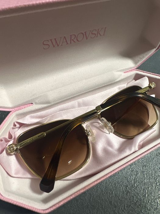 Слънчеви очила Swarovski Millenia collection