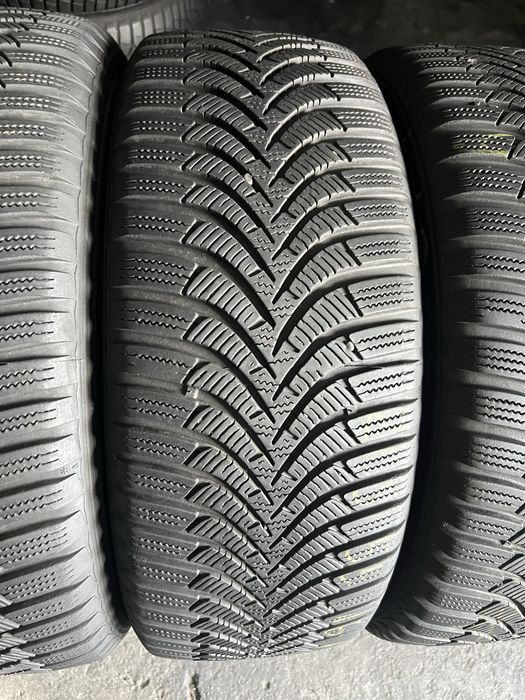 4 anvelope iarna 205/55/16 Hankook 6 mm!
