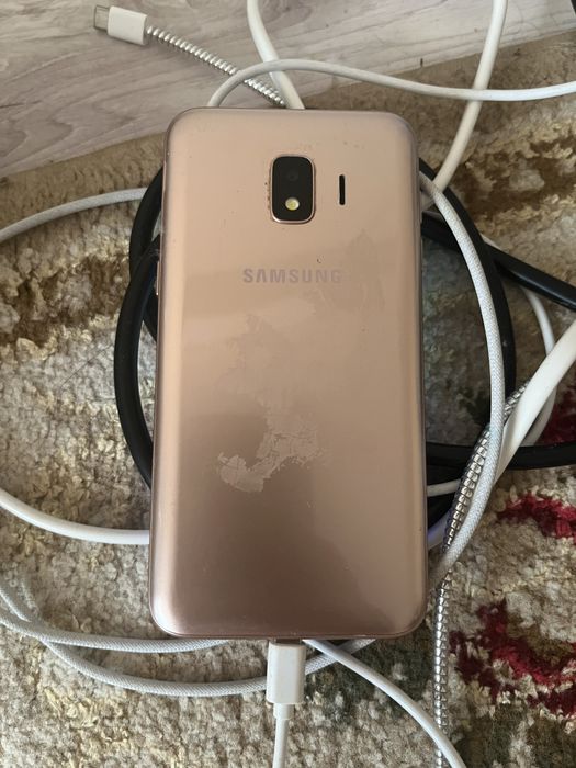 Продам телефон Galaxy J2 Core