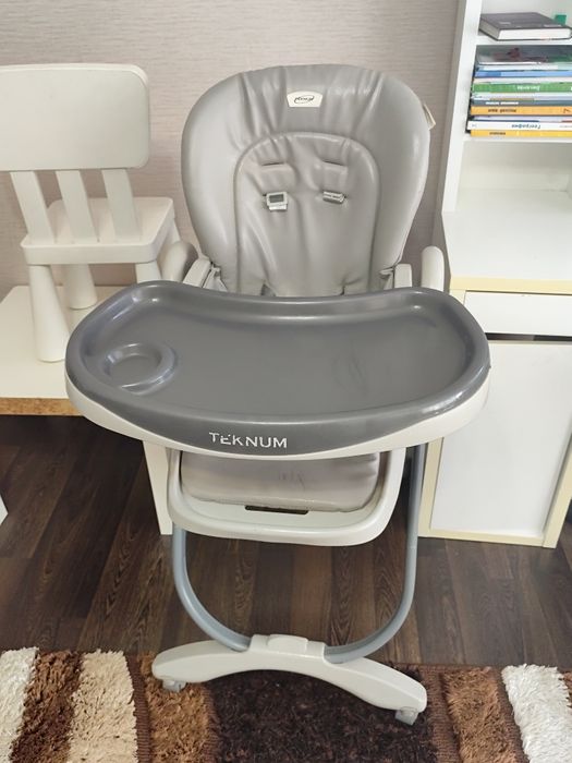 Стол для кормления