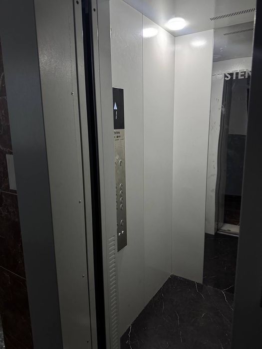 Дружба народов 4/4/9 продается квартира