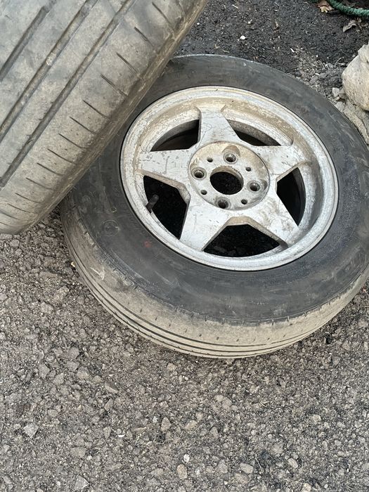 Продам литые диски с резиной