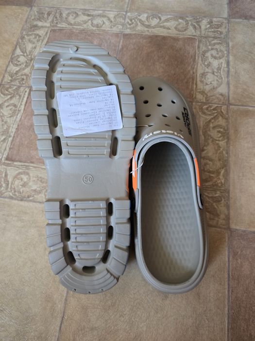 Продам сланцы мужские