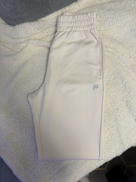 Спортни клинове Nike, Fila, H&M