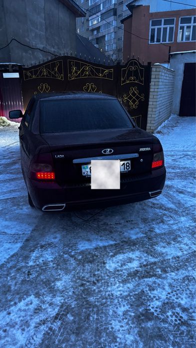 Продам приора 2013 года торг есть