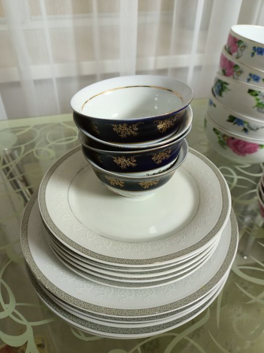 Отдам посуду за символическую сумму