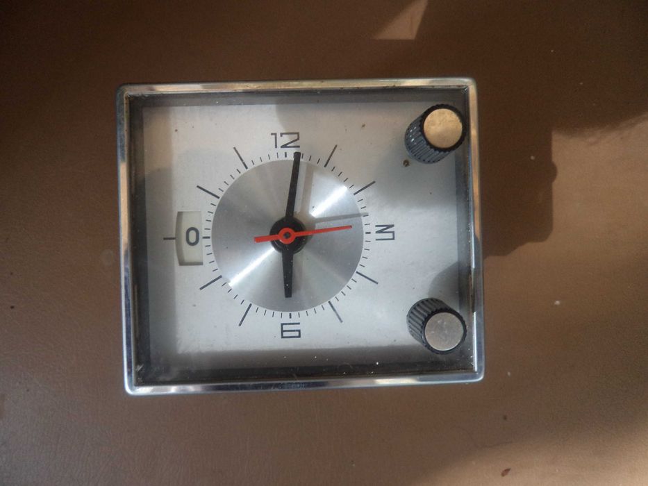 електронен часовник