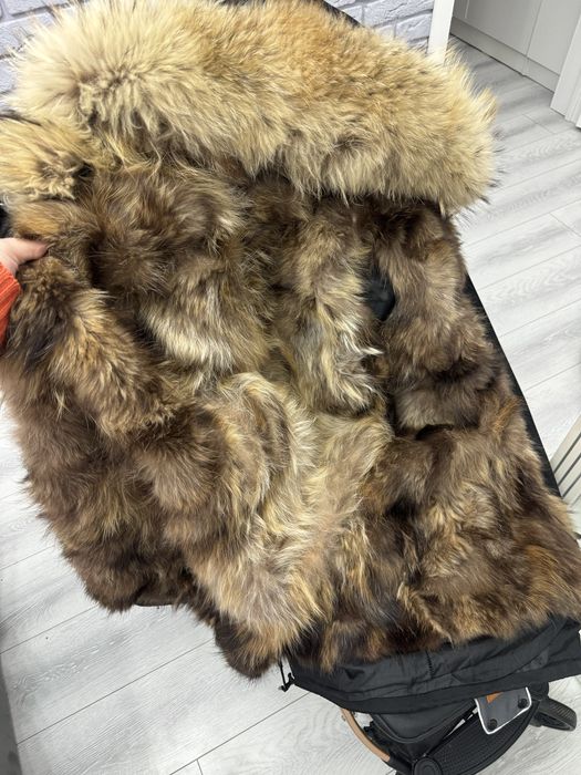 Продам Срочноооо женскую парку