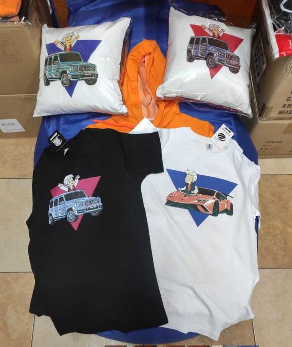 Футболки Влад А4 белого, черного и оранжевого цвета