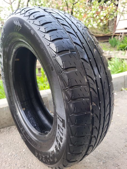 Продам комплект резины