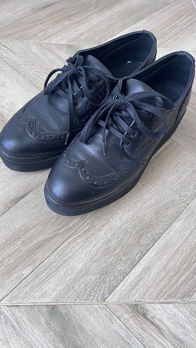 Пролетно-есенни обувки