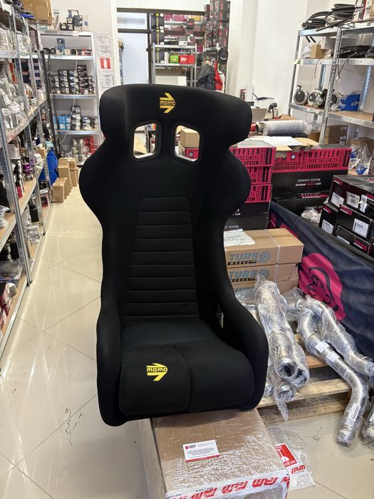 Спортна седалка Momo Daytona FIA SERDAYTONABKL