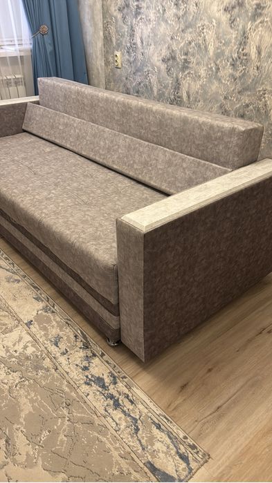 Продам диван в отличном состоянии