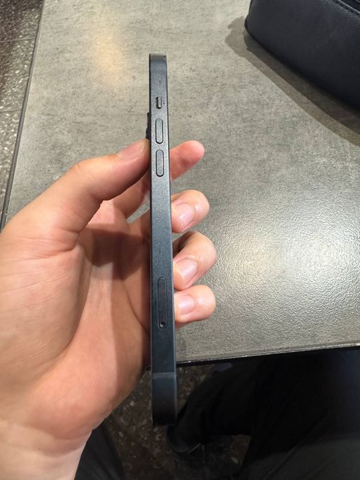 iPhone 13 kafolatli