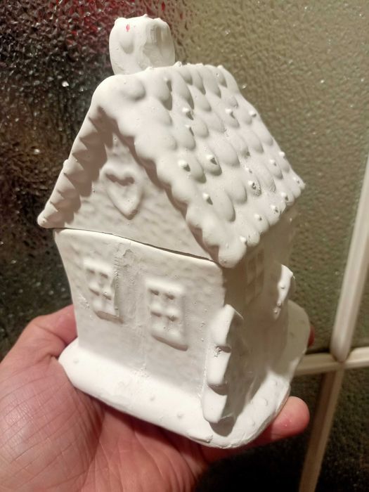 Гипсовая фигурка" Пряничный домик"