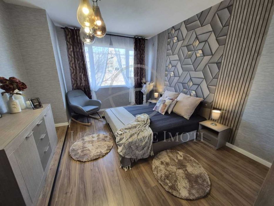 Продава се Тристаен апартамент в Пловдив, Гагарин - 60 кв.м за 1254 €/кв.м - Снимка #3