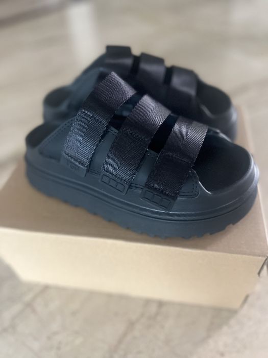 Papuci UGG marimea 35