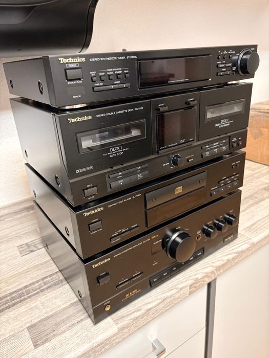 Linie audio Technics SU-X120 PXS CAP