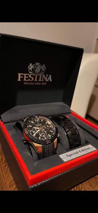 Часовник FESTINA special edition