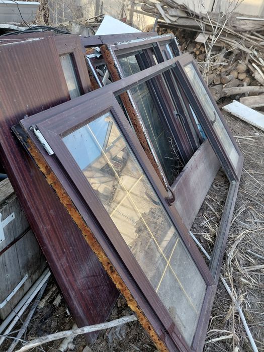 Оконные рамы б/у