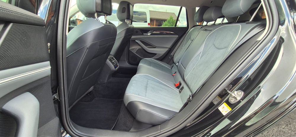 VW Passat New Model TVA Deductibil Preti.Brut