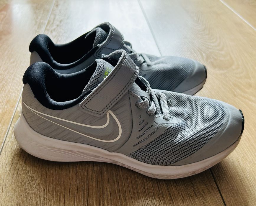 Маратонки Nike -номер:29,5 , стелка-18,5см