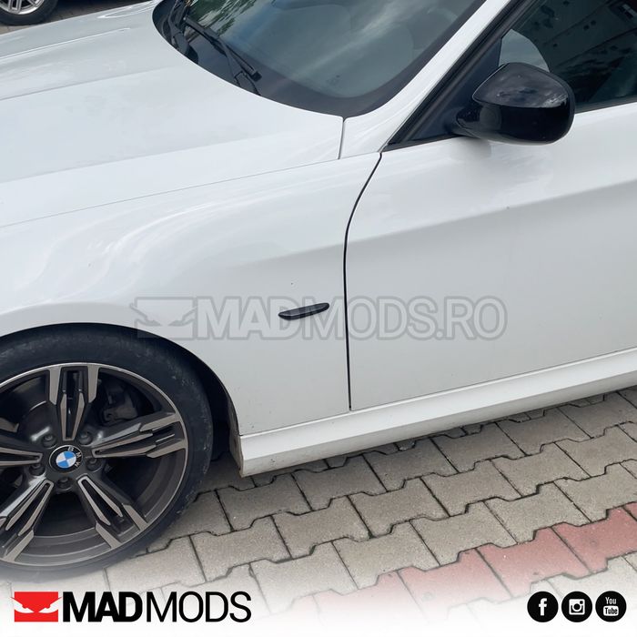 Semnalizari aripa LED dinamice BMW E46 E60 E82 E87 E88 E90 E91 E92 E93