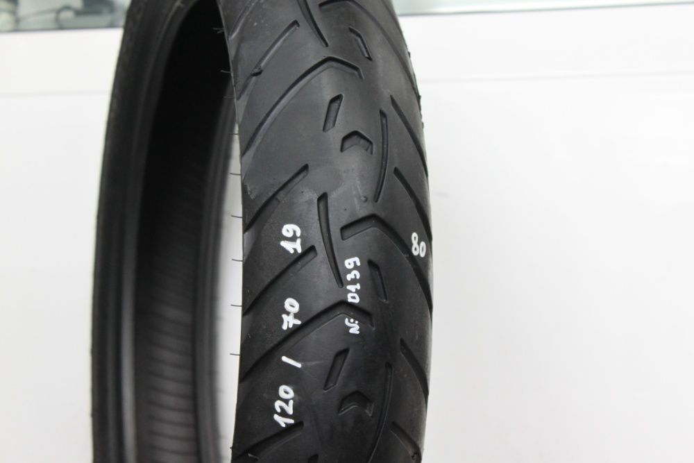 120/70-19 Мото гума Metzeler