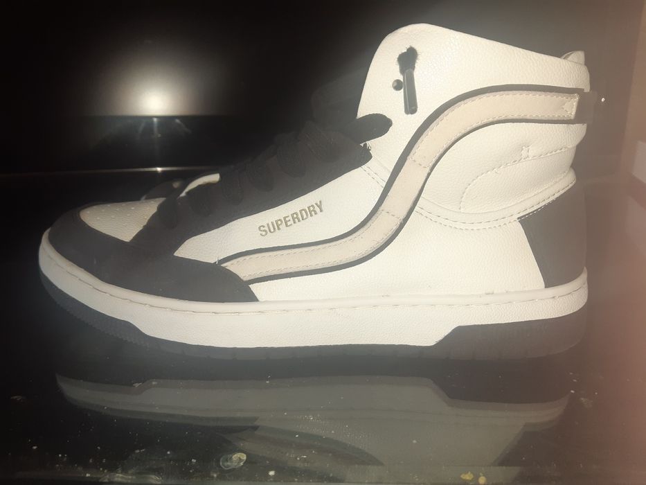 adidasi superdry (stil jordan)