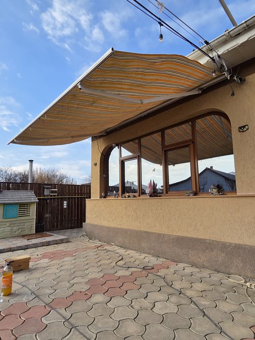 Copertine retractabile, automata si manuala de vanzare