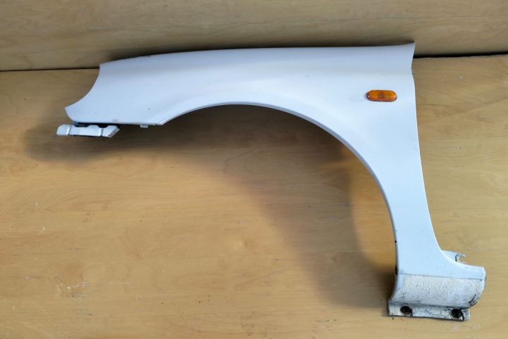 Aripa  stângă Renault Clio a 2-a generatie (facelift)