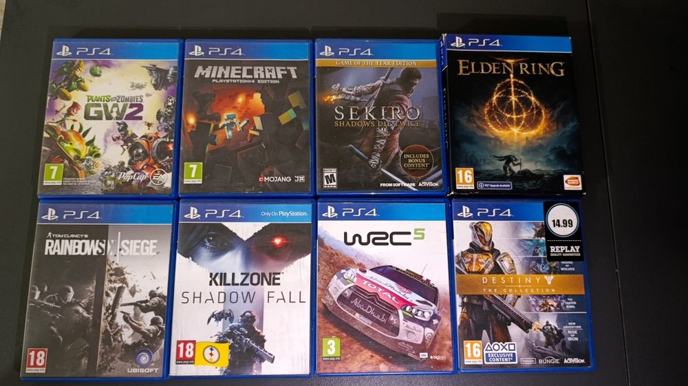 PlayStation 4 500GB + 10 игри  Профилактиран 
Продавам PS4 Fa