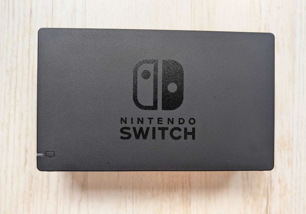 Nintendo Switch LCD 32GB пълен комплект без кутия (възможно договаряне)