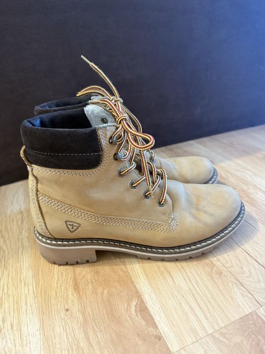 Tamaris дамски боти от набук