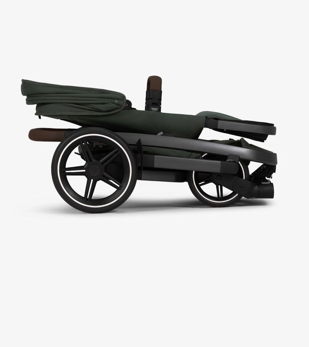 Бебешка количка 2 в 1 : зимен кош, летен кош и чанта Joolz Geo 3