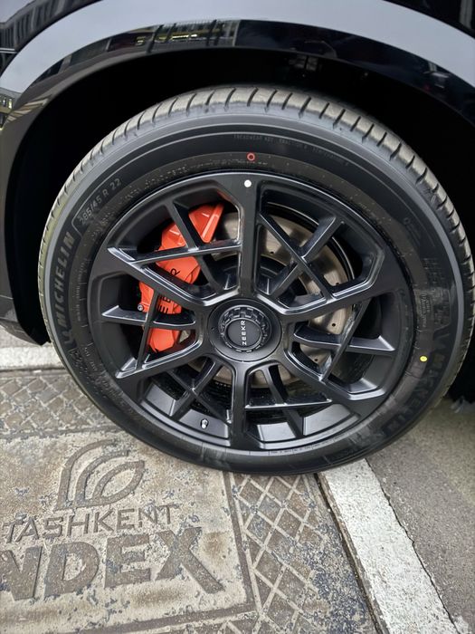 Zeekr 9X 70kWh ULTRA/ Black edition